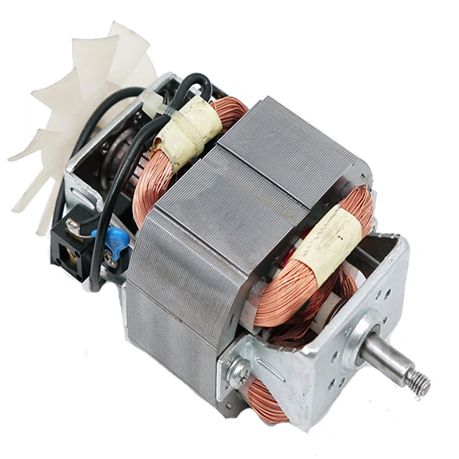 Motor universal AC pentru procesoare alimentare